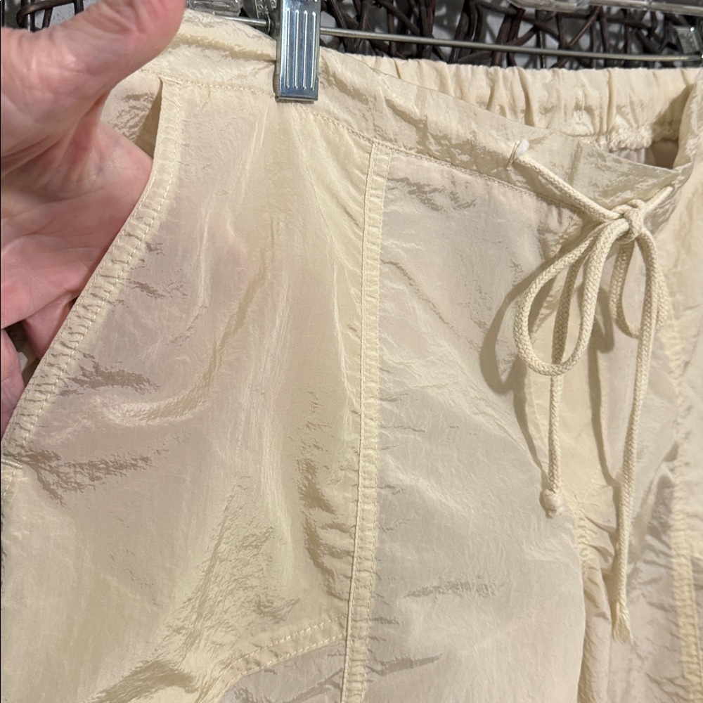 Wild Fable Cream Utility Jogger Pants | Luxe Nylon Athleisure XS (Fits XS–Sm) - Picture 4 of 8